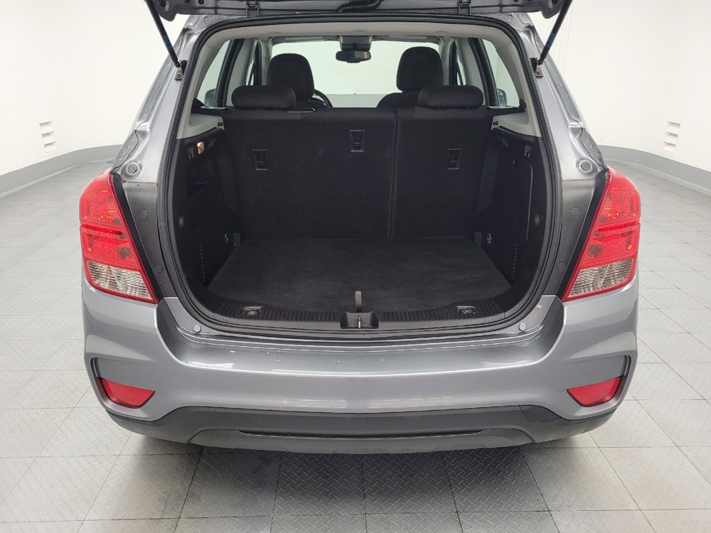 Used 2020 Chevrolet Trax LS FWD image 29