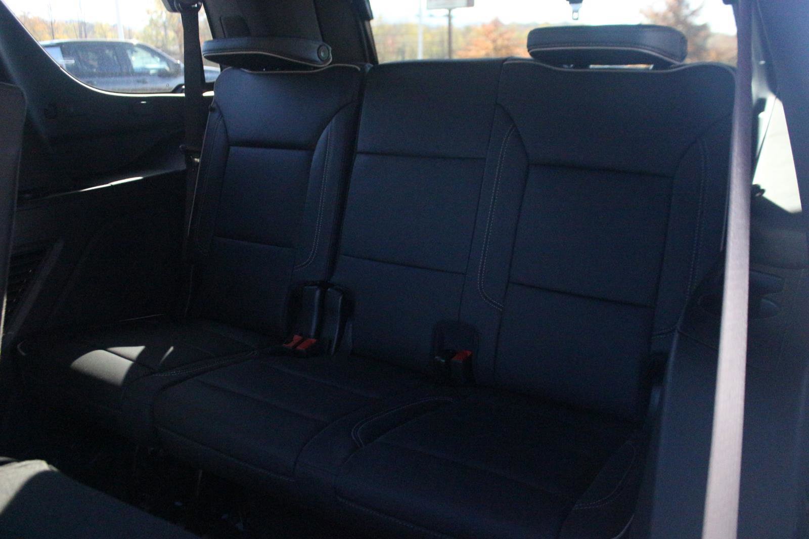 New 2026 GMC Yukon Elevation w/ LPO, Floor Liner Package image 12