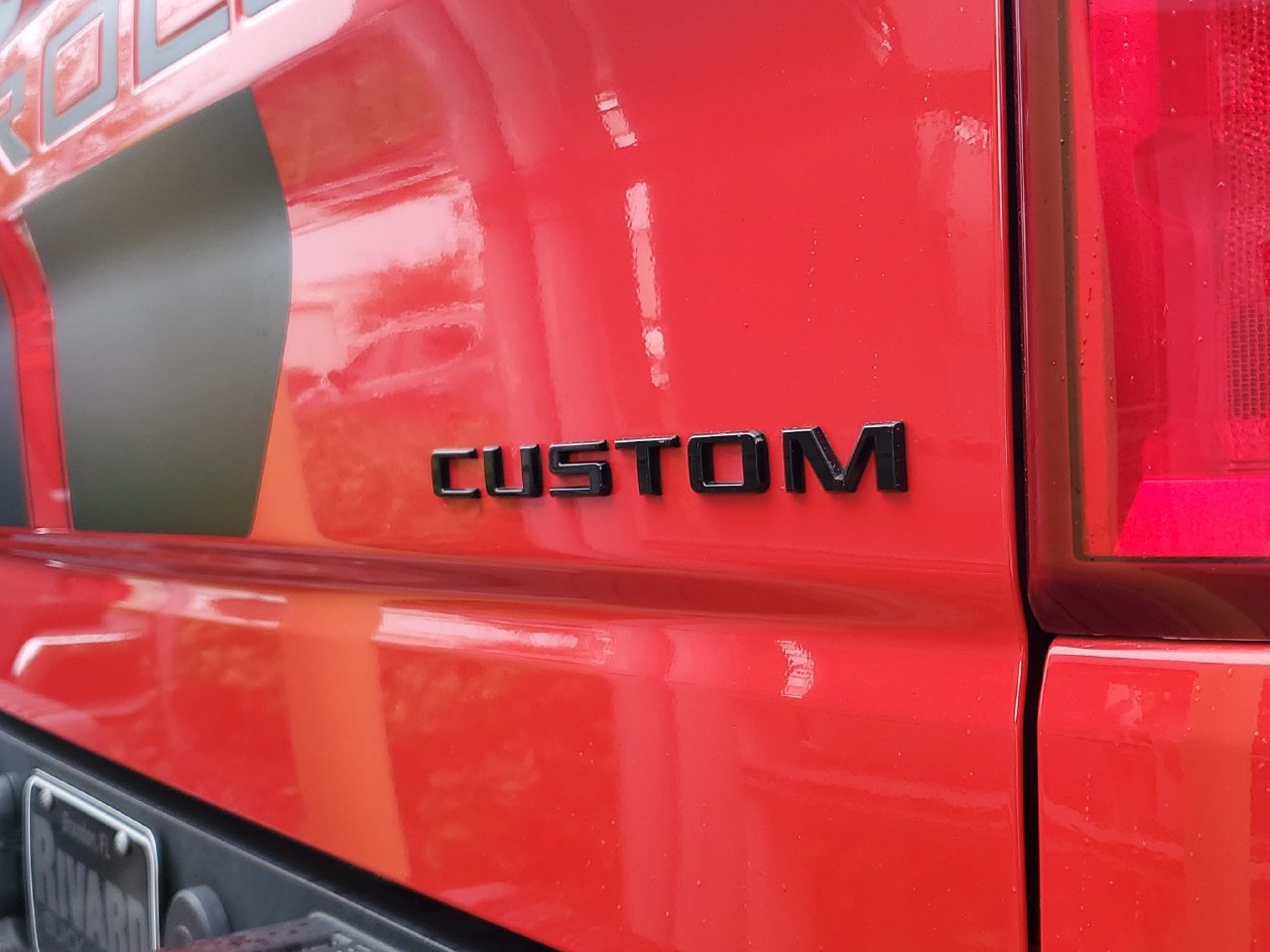 Used 2022 Chevrolet Silverado 1500 Custom w/ Rally Edition RWD image 4