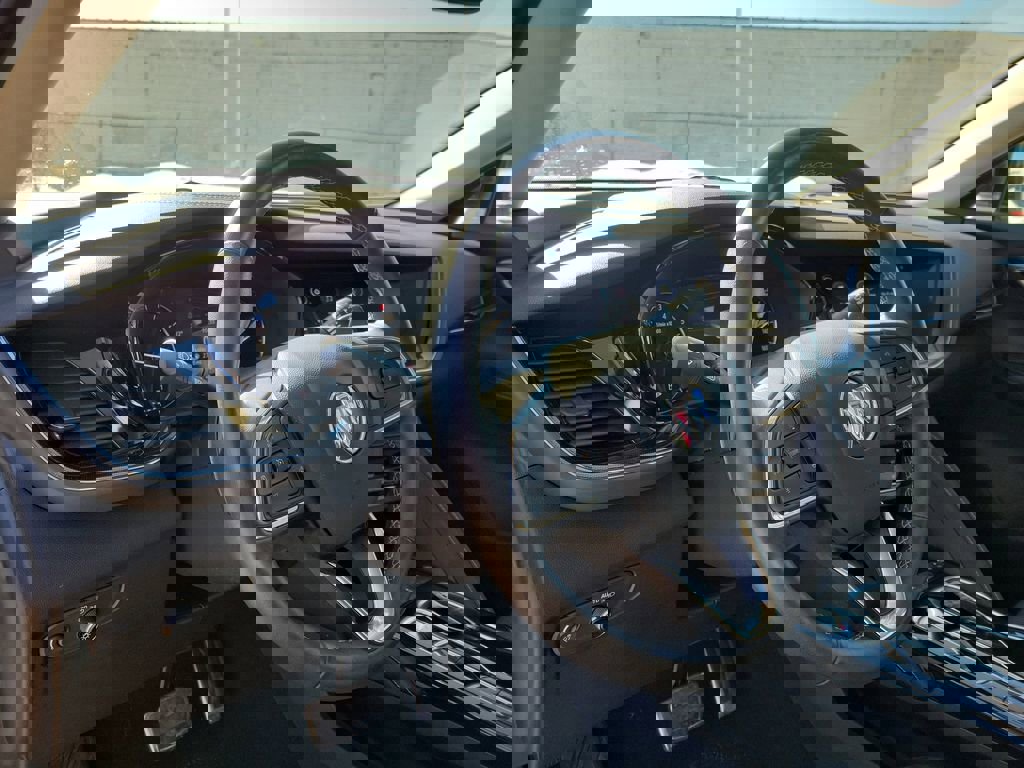 Used 2023 Buick Envision Preferred w/ Sport Touring Package image 21