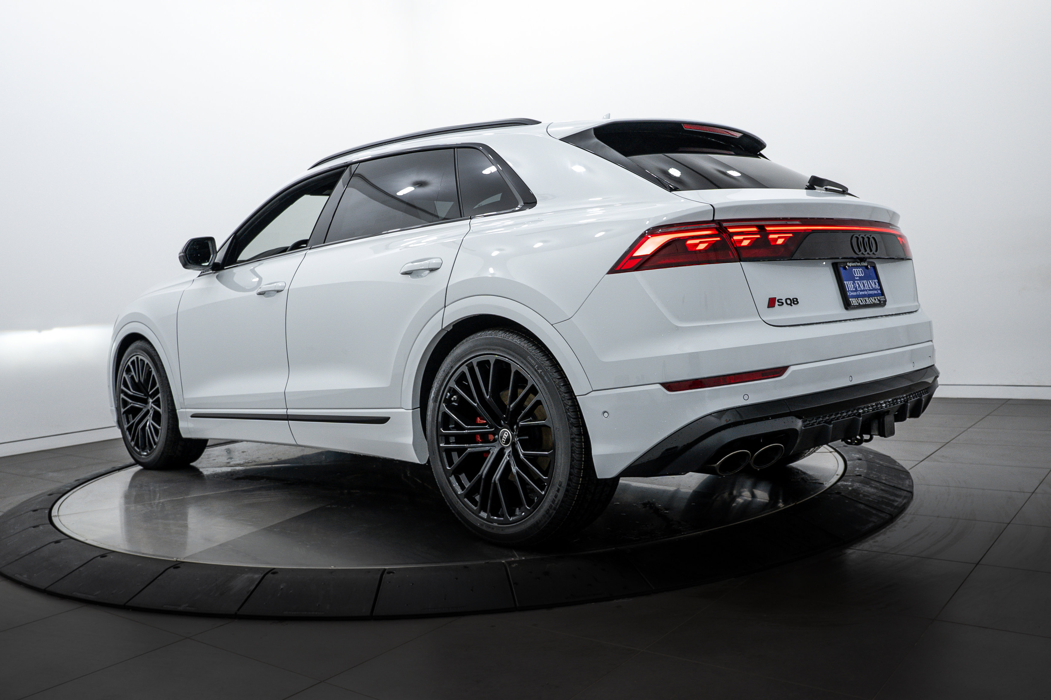 New 2026 Audi SQ8 Prestige image 5