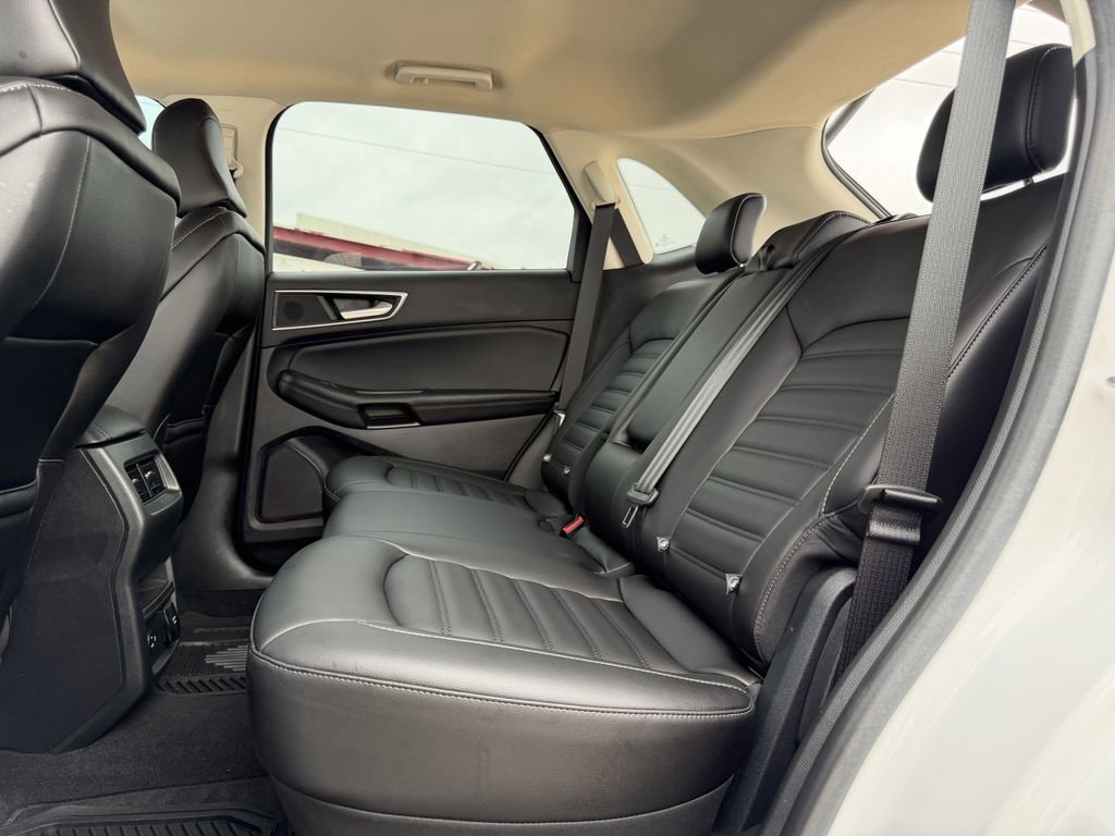 Used 2021 Ford Edge SEL w/ Convenience Package FWD image 29