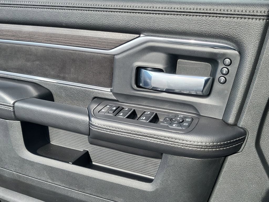 New 2025 RAM 2500 Laramie image 27