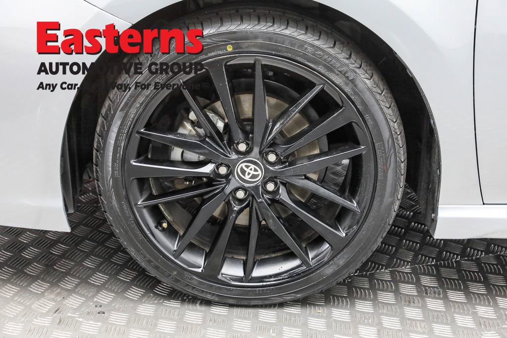 Used 2023 Toyota Camry XSE image 31