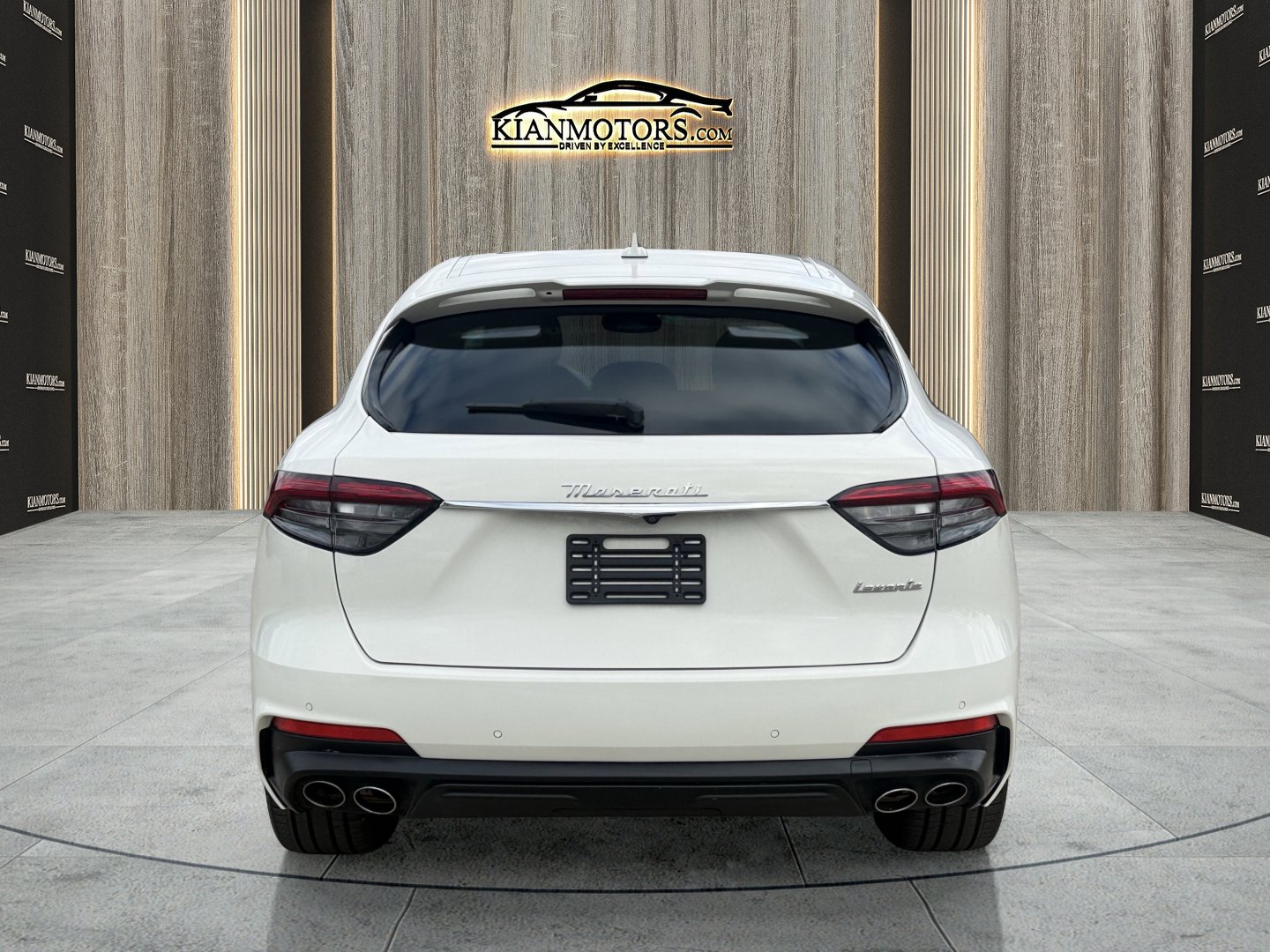 Used 2023 Maserati Levante Modena AWD/4WD image 6
