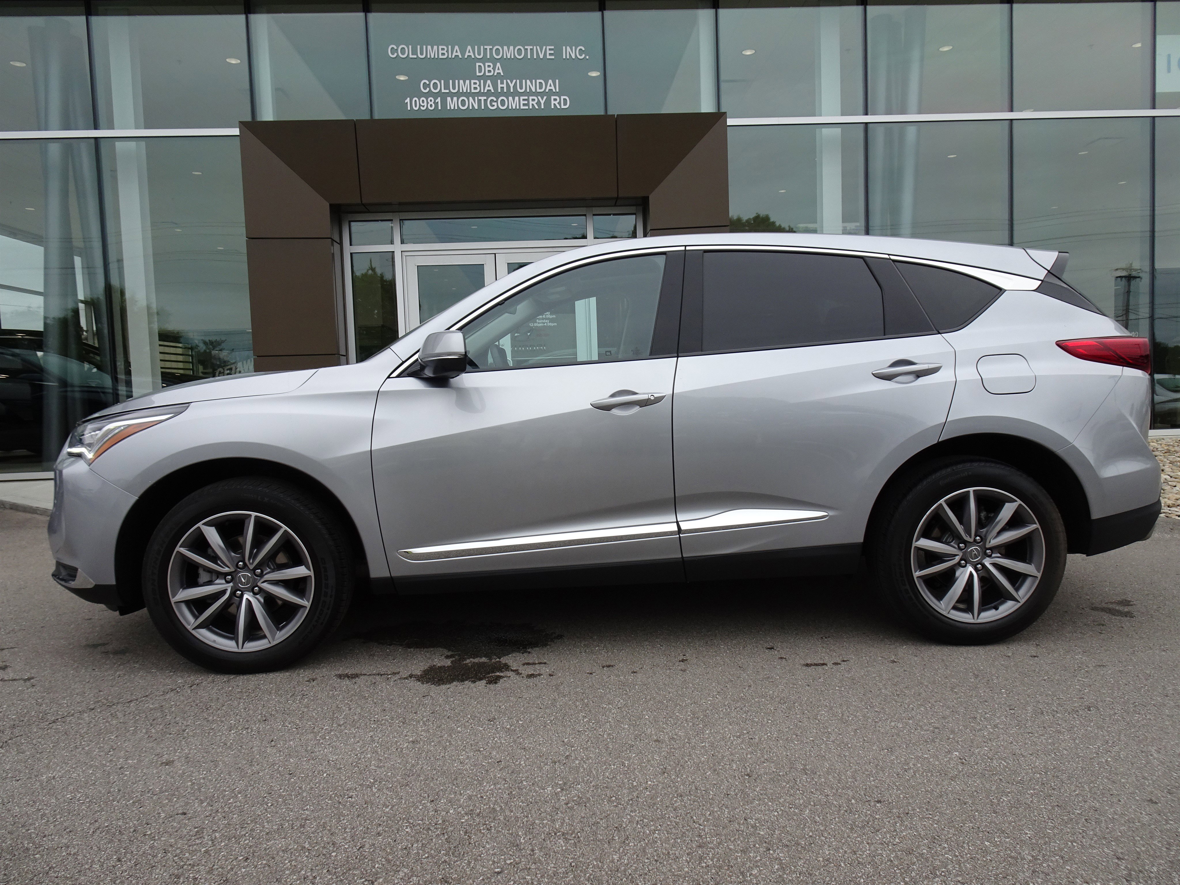 Used 2023 Acura RDX AWD w/ Technology Package image 2