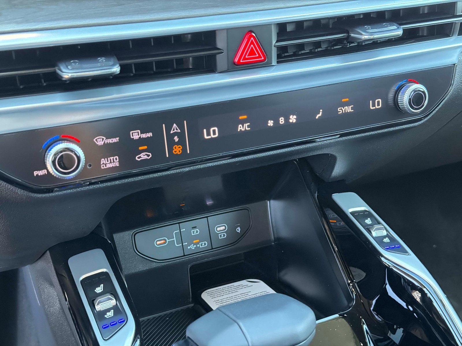 New 2026 Kia Sorento SX AWD/4WD image 25