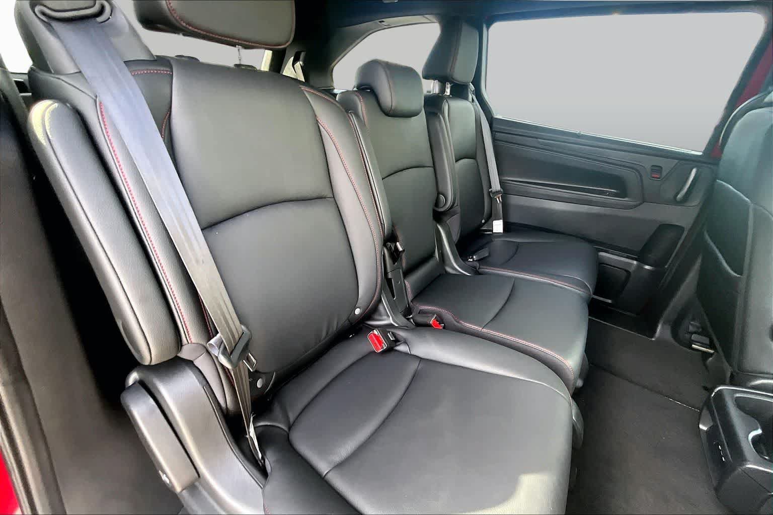 Certified 2026 Honda Odyssey Sport-L image 19