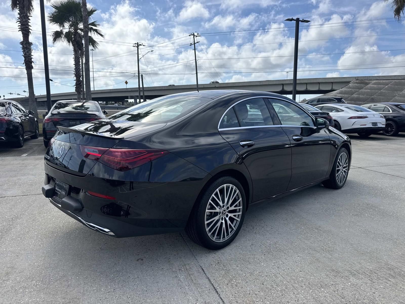 Used 2025 Mercedes-Benz CLA 250 image 5