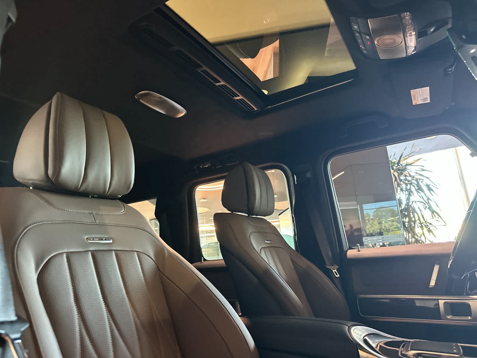 New 2027 Mercedes-Benz G 63 AMG 4MATIC image 17