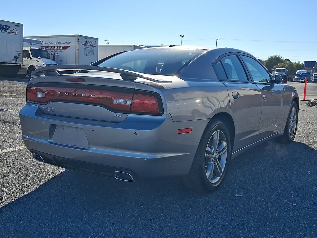 Used 2014 Dodge Charger SXT Plus AWD/4WD image 4