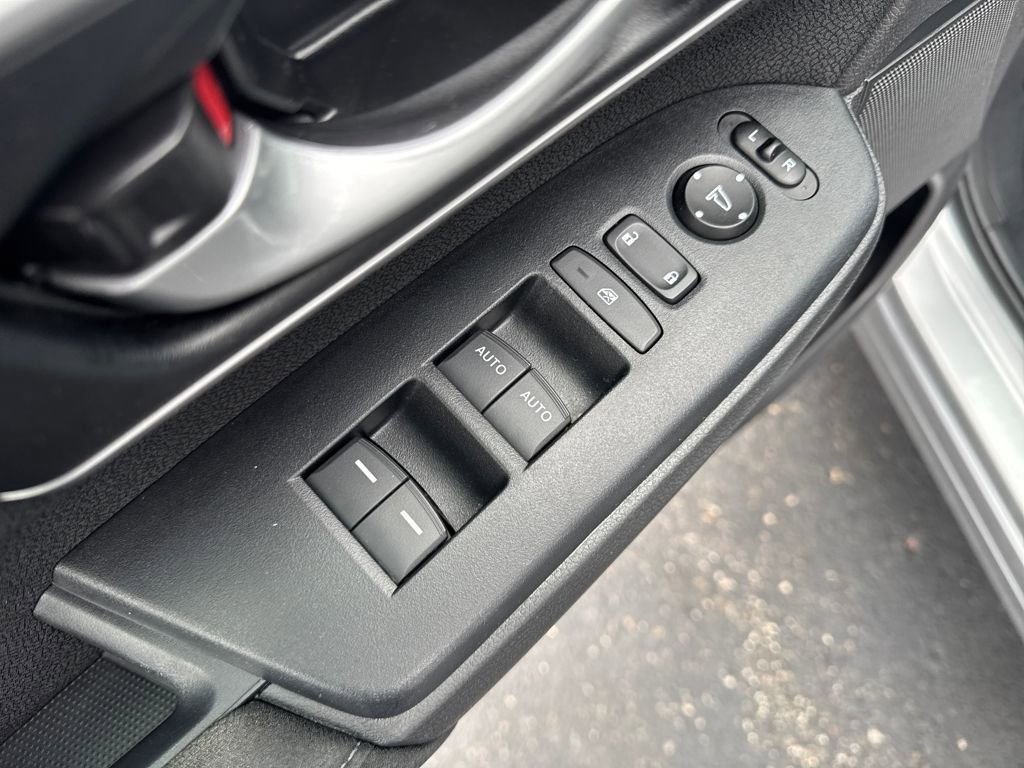 Used 2020 Honda CR-V EX image 11