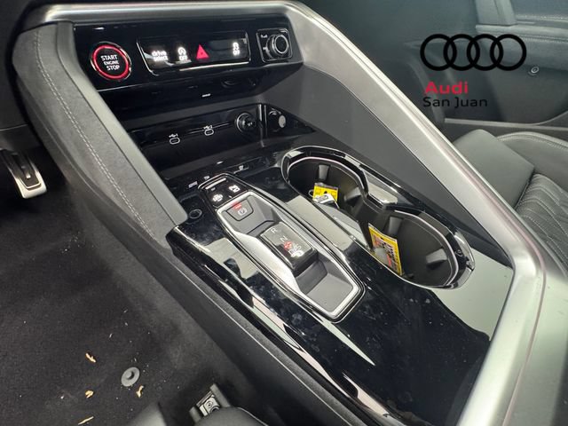 New 2026 Audi SQ5 Premium Plus AWD/4WD image 32