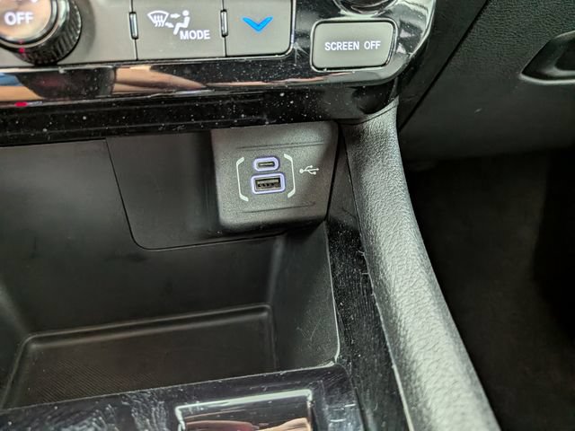 Used 2023 Jeep Compass Limited AWD/4WD image 7