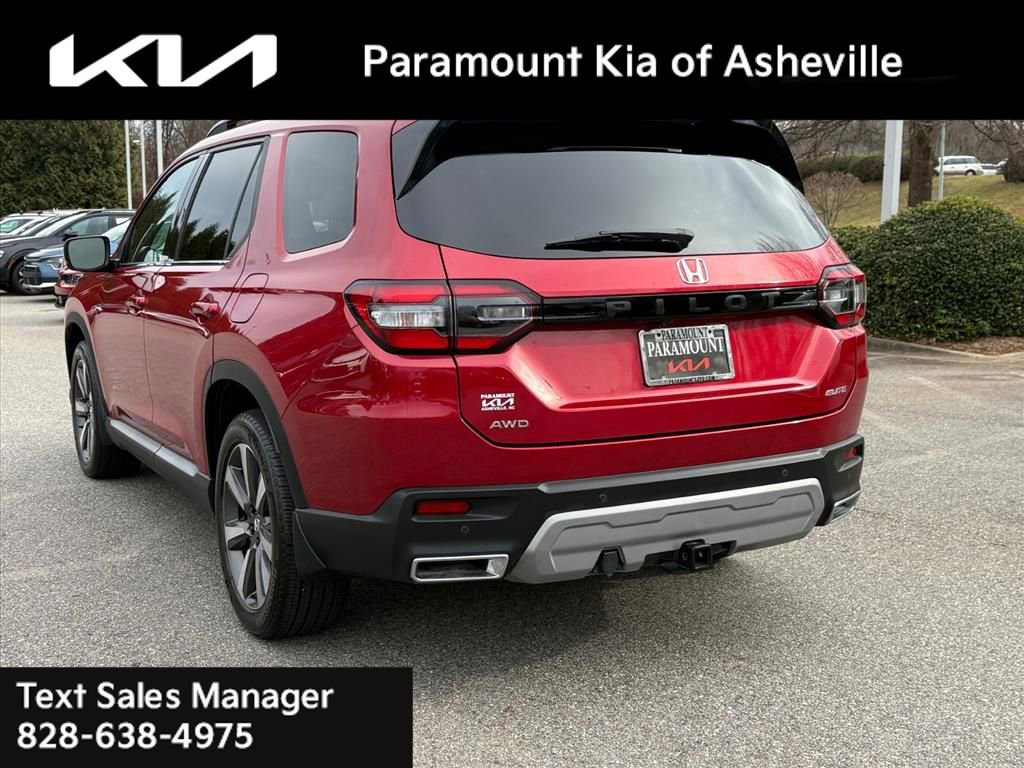 Used 2024 Honda Pilot Elite image 4