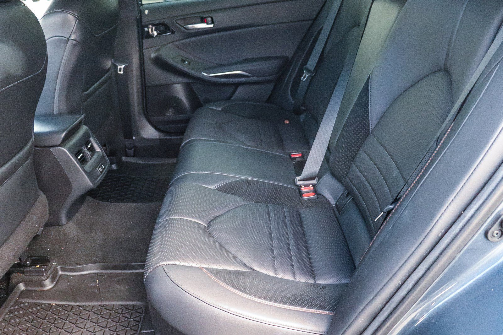 Certified 2021 Toyota Avalon XSE w/ Carpet Mat Package (TMS) FWD image 19