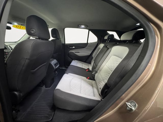 Used 2019 Chevrolet Equinox LS w/ LS Convenience Package FWD image 24