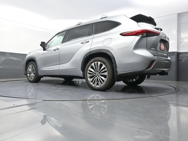 Used 2021 Toyota Highlander Platinum AWD/4WD image 35