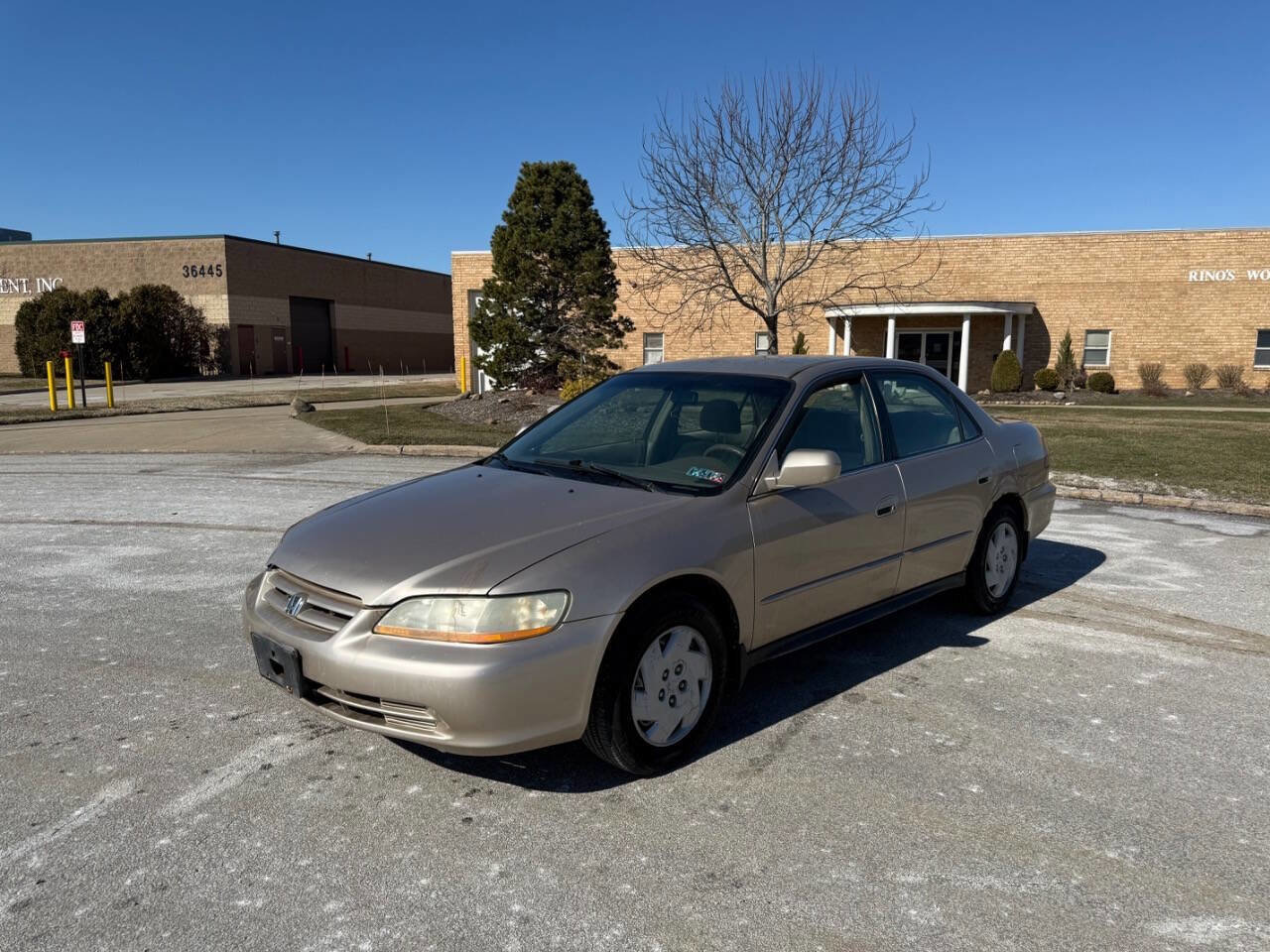 Used 2002 Honda Accord LX image 1