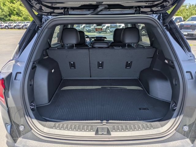 New 2026 GMC Terrain Elevation w/ Elevation Premium Package AWD/4WD image 31
