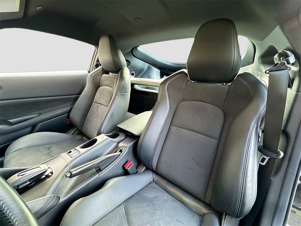 Used 2024 Nissan Z Performance w/ Floor Mat Package image 12