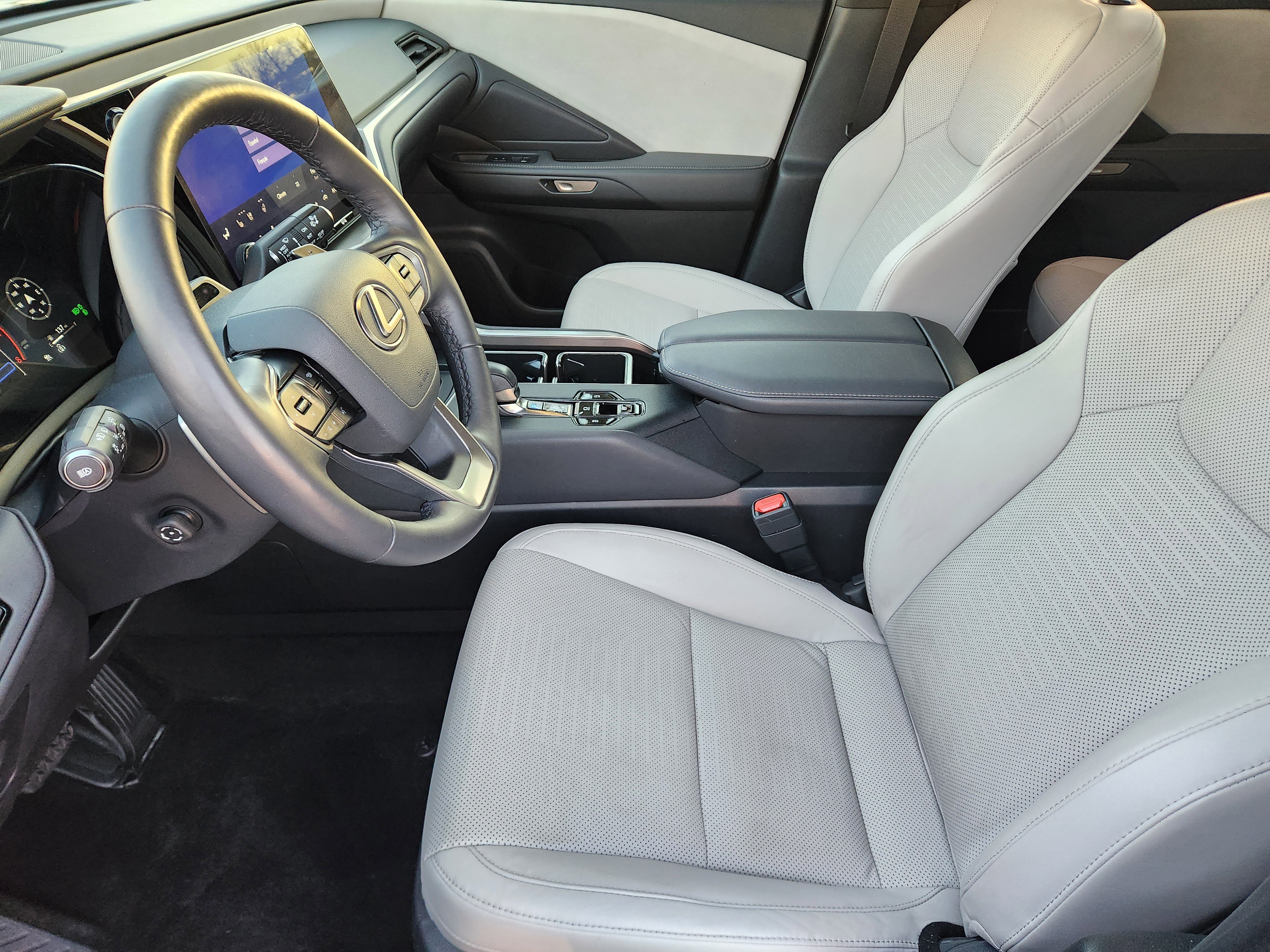 Used 2025 Lexus TX 350 FWD image 14