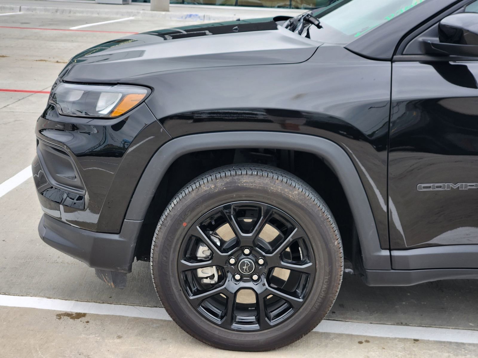 New 2026 Jeep Compass Latitude AWD/4WD image 10