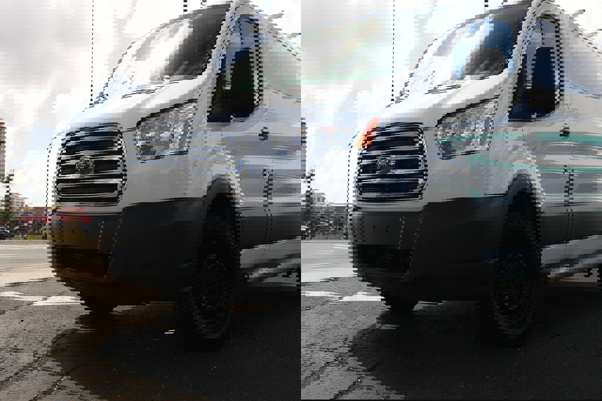 Used 2018 Ford Transit 250 130 Low Roof w/ Exterior Upgrade Package image 29