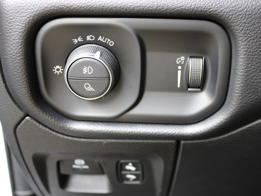 Used 2022 RAM 1500 Rebel w/ Rebel Level 2 Equipment Group AWD/4WD image 51