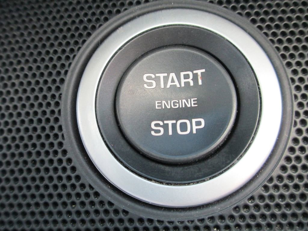 Used 2021 Land Rover Range Rover Westminster Edition image 32