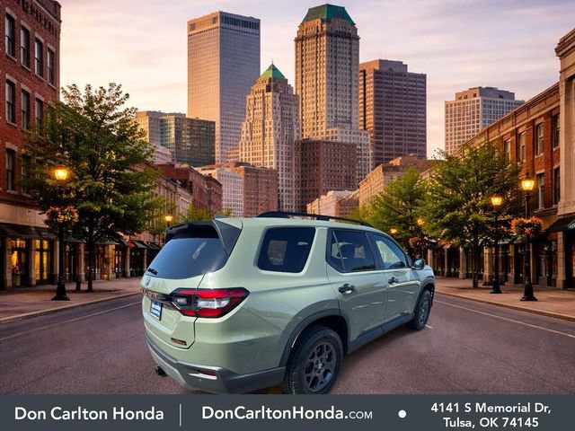 New 2026 Honda Pilot TrailSport image 4