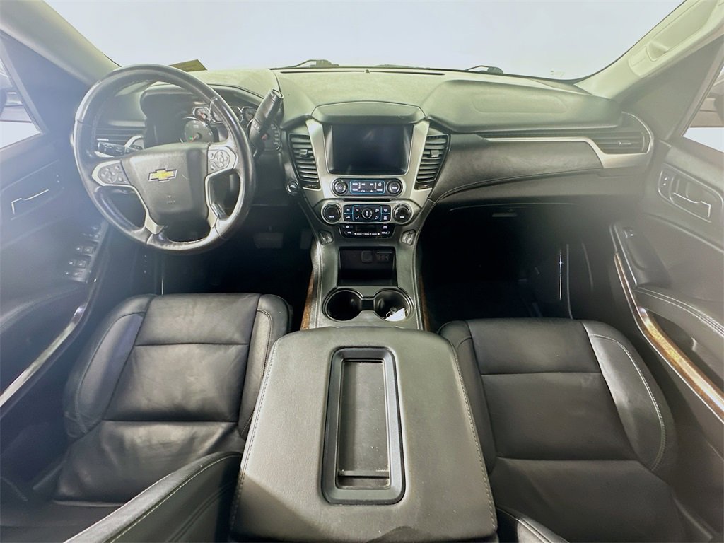 Used 2018 Chevrolet Suburban LT image 10