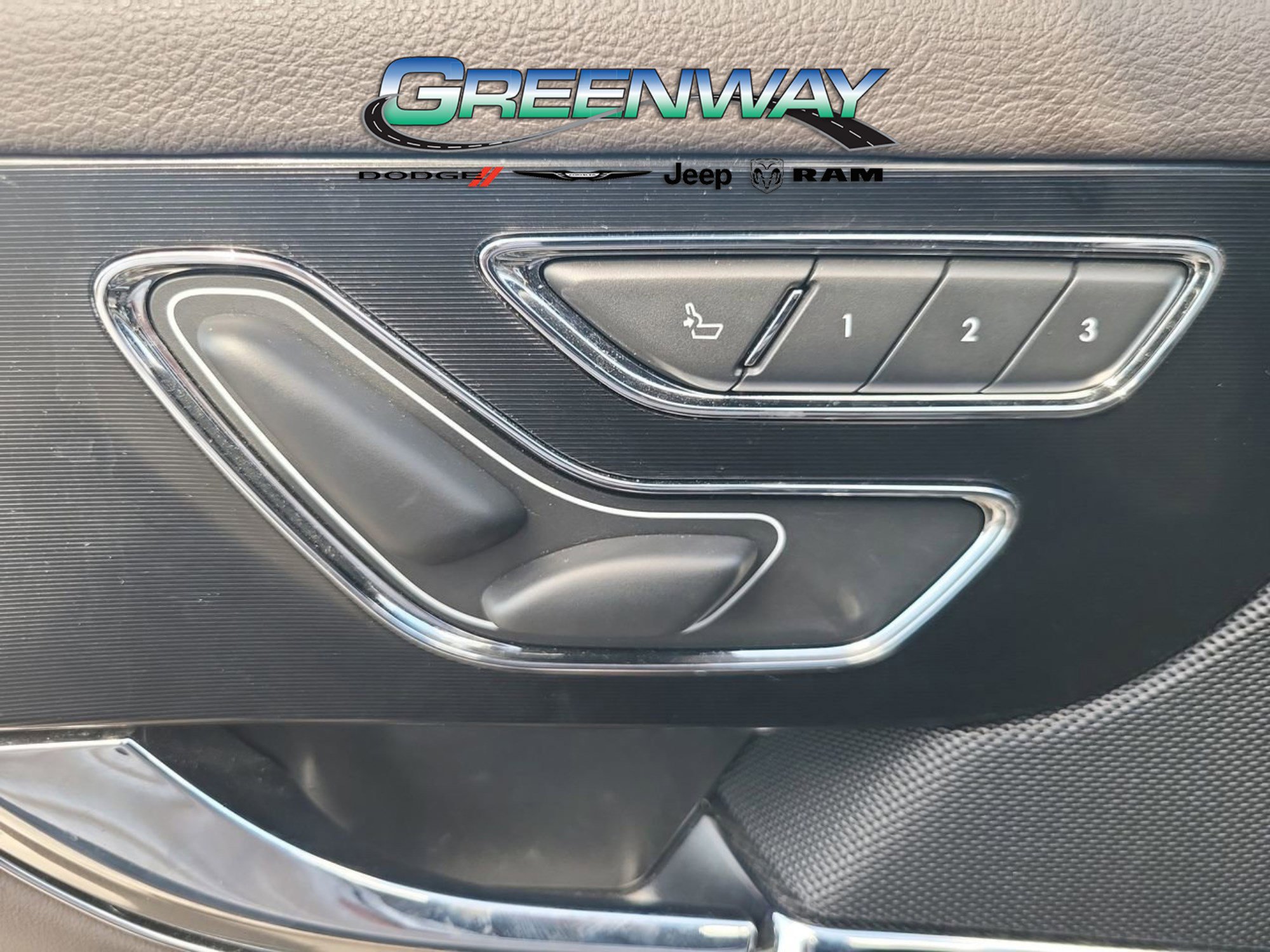 Used 2020 Lincoln Corsair Reserve w/ Elements Package image 23