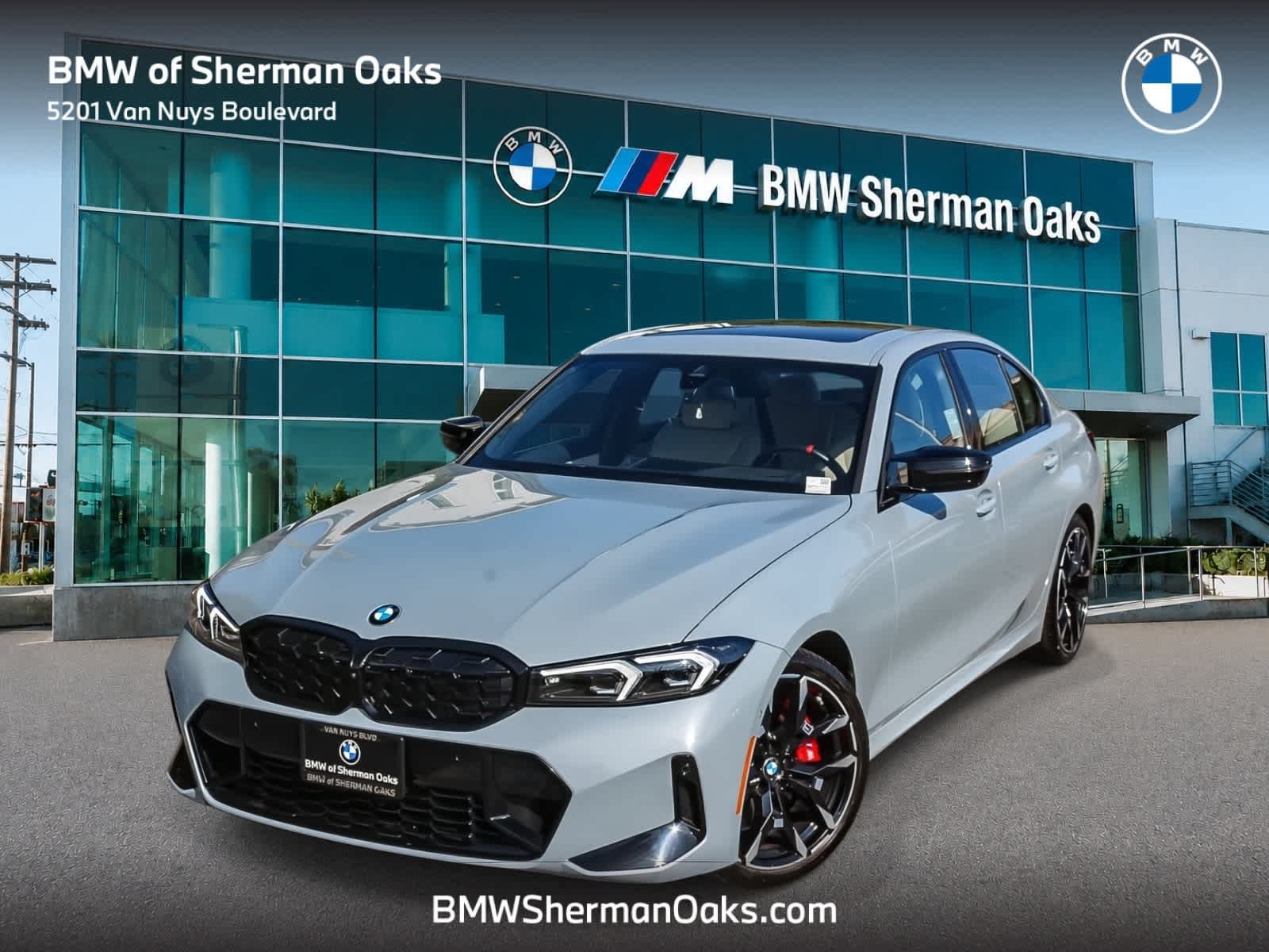 Used 2025 BMW M340i Sedan RWD image 1