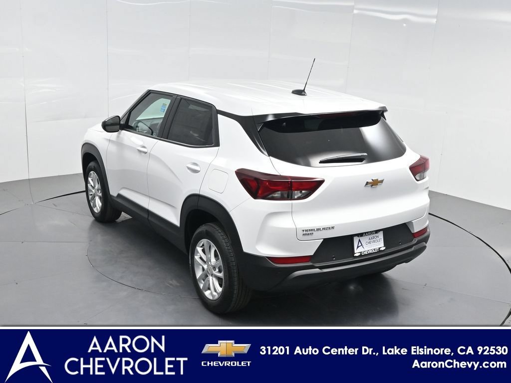 New 2026 Chevrolet TrailBlazer LS w/ LPO, Blackout Package AWD/4WD image 55