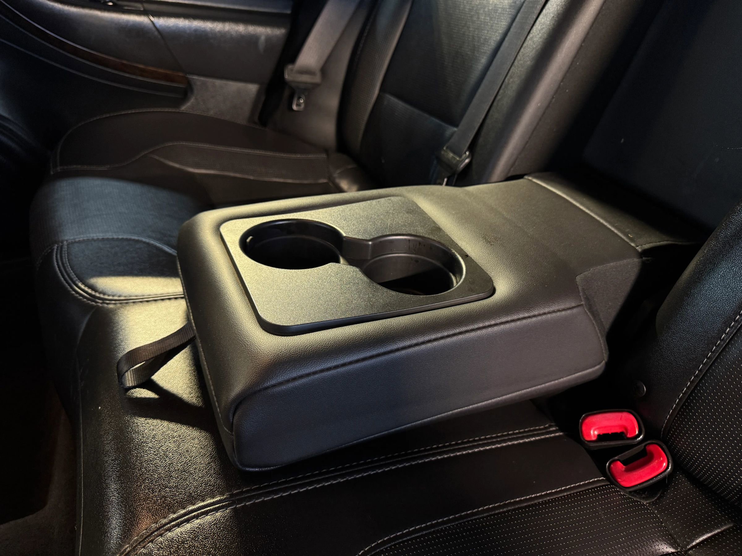 Used 2013 Ford Taurus Limited image 23