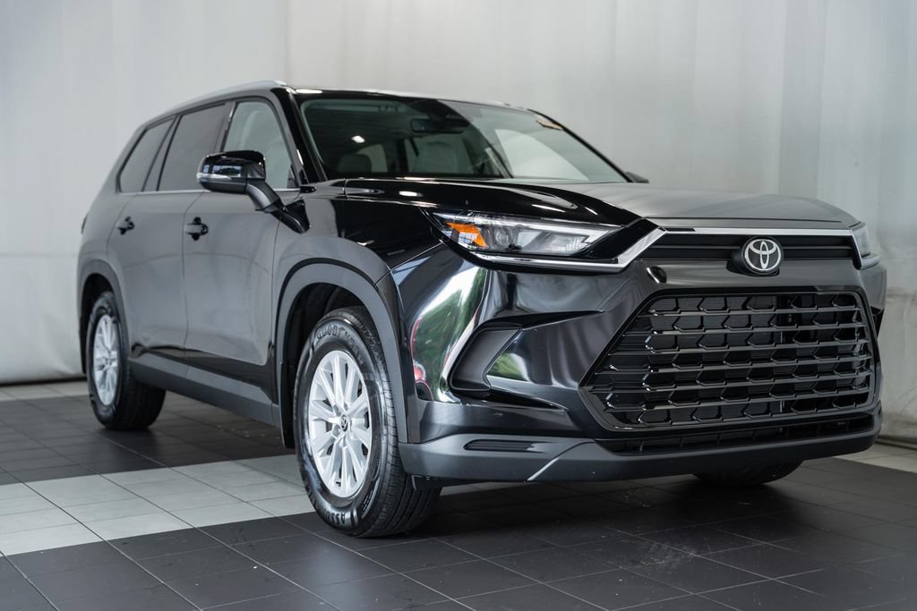 Used 2026 Toyota Grand Highlander AWD image 1