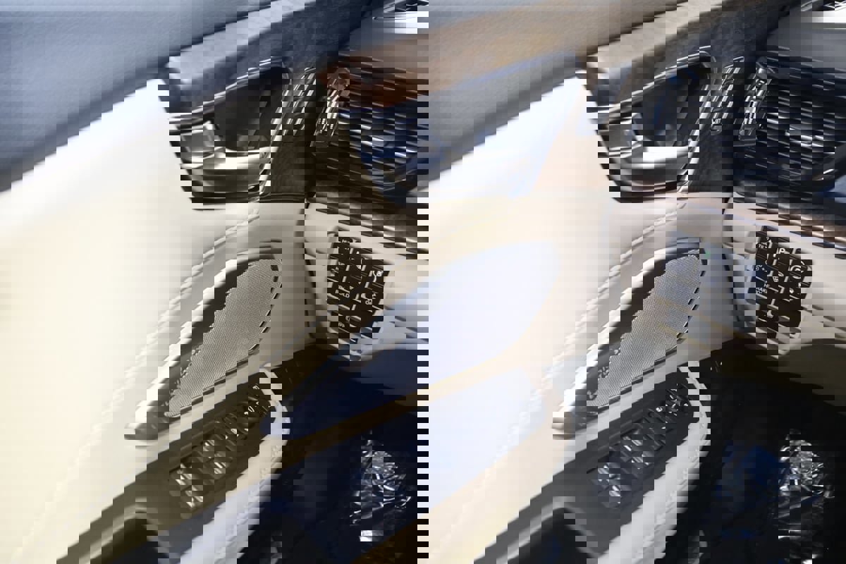 Used 2023 Acura RDX AWD w/ Advance Package image 36