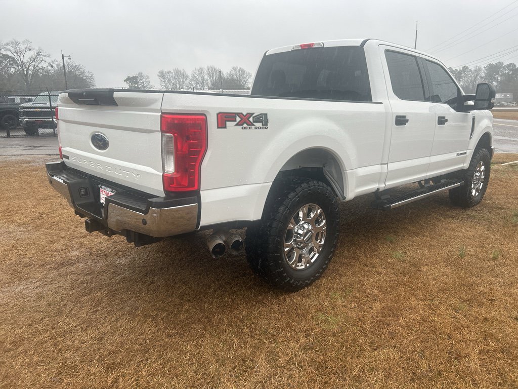 Used 2019 Ford F250 XLT w/ XLT Value Package image 10