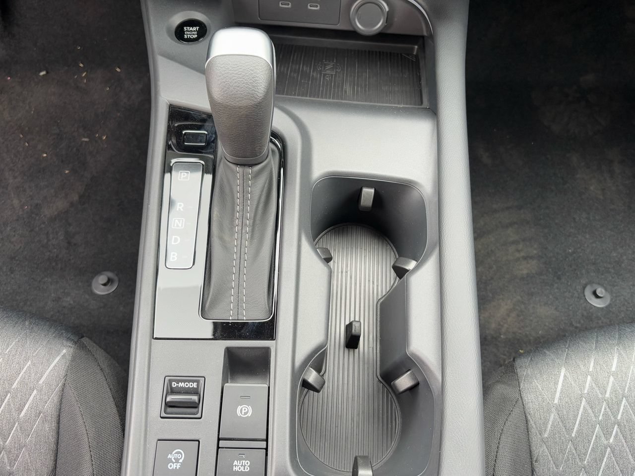New 2026 Nissan Sentra SV w/ SV Convenience Package FWD image 31