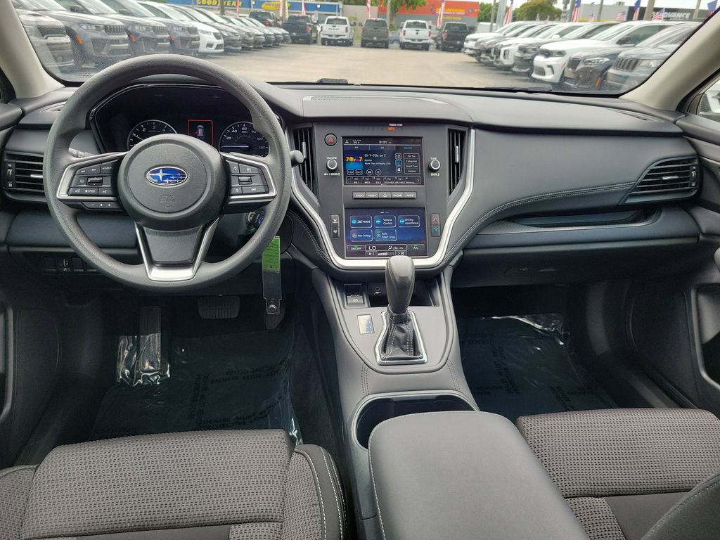 Used 2024 Subaru Outback AWD/4WD image 11