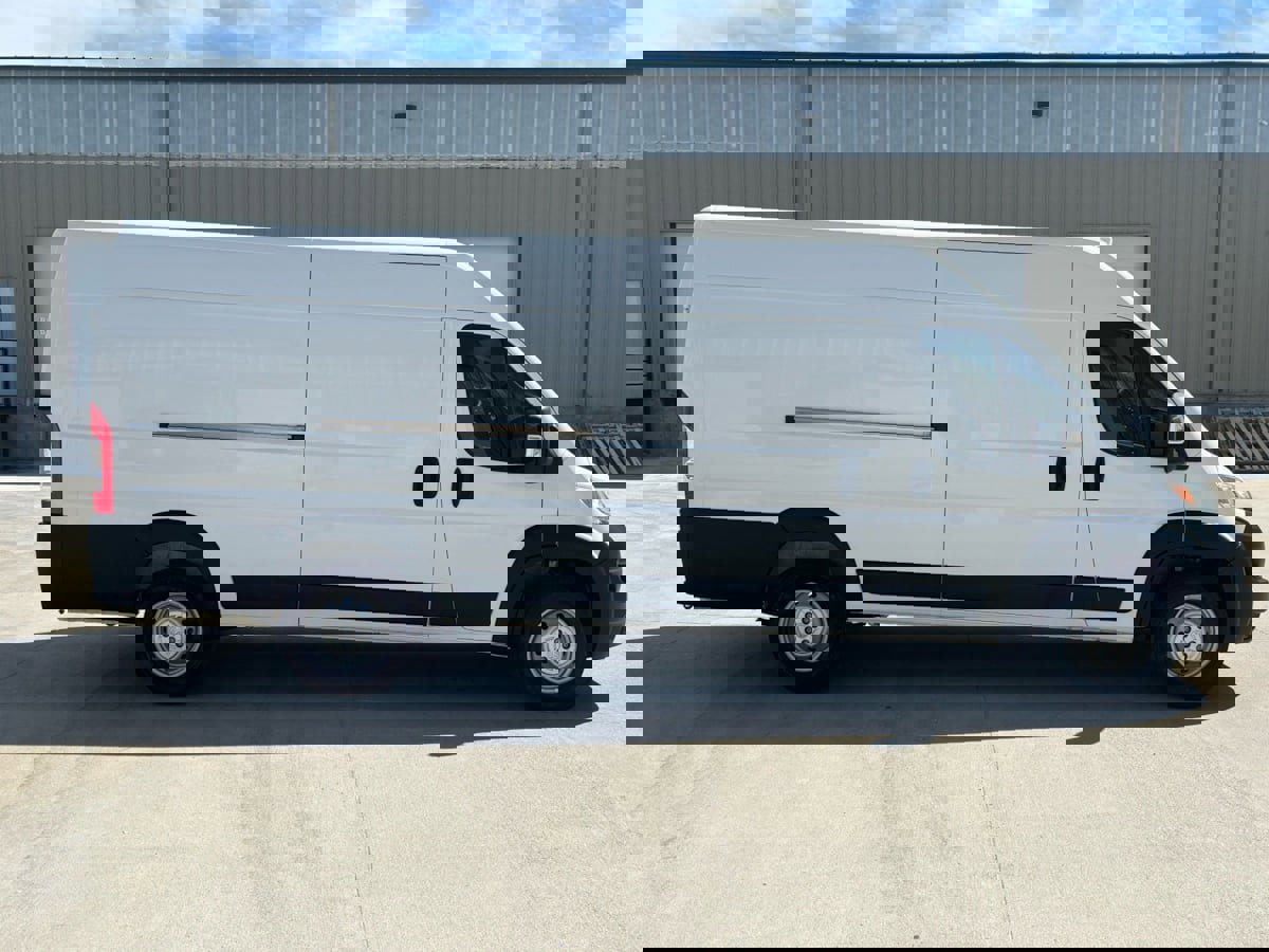 Used 2023 RAM ProMaster 3500 image 2