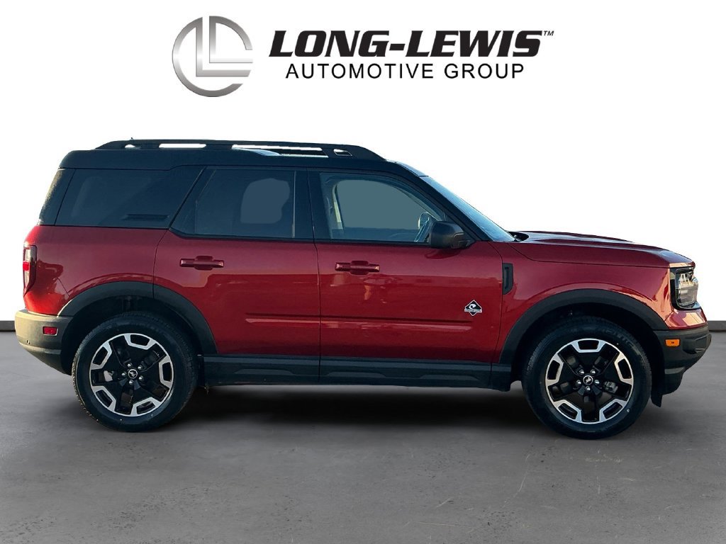 Used 2024 Ford Bronco Sport Outer Banks w/ Tech Package AWD/4WD image 8