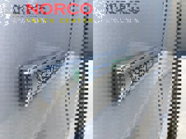 Used 2017 Ford F150 XLT w/ Trailer Tow Package image 11