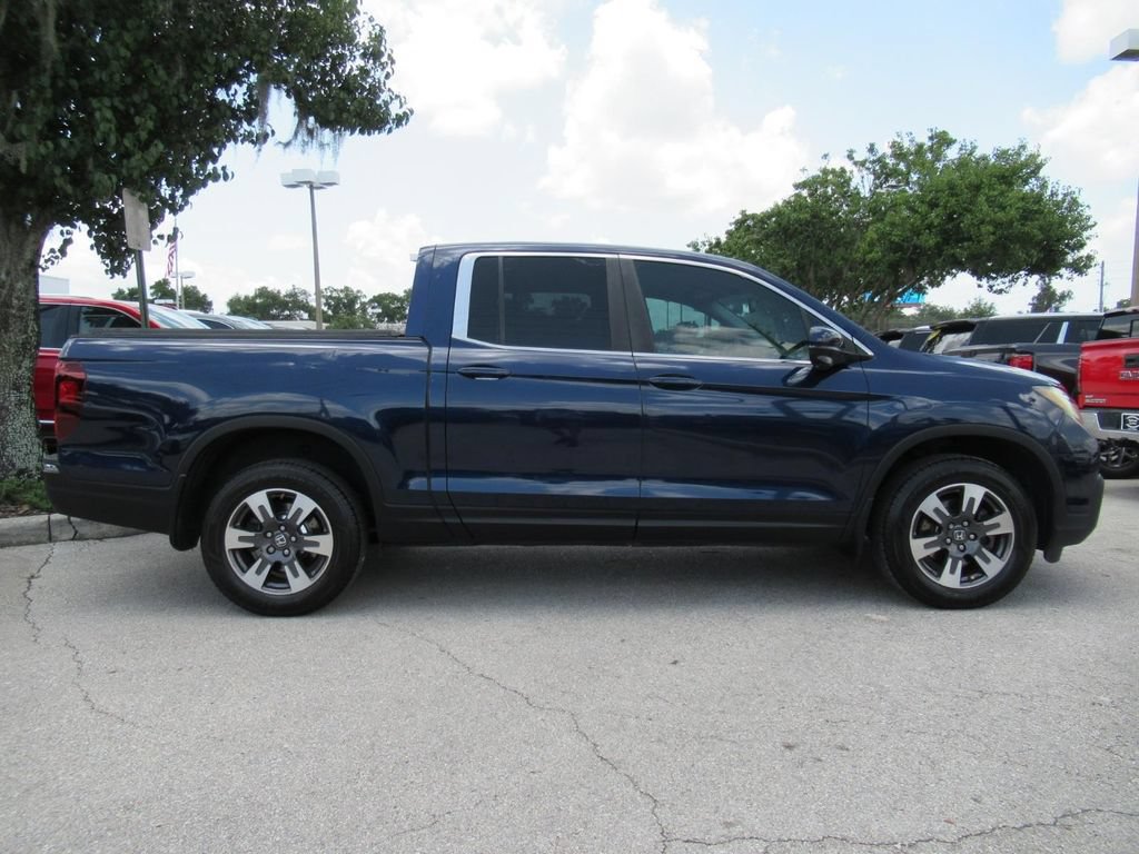Used 2017 Honda Ridgeline RTL-T image 2