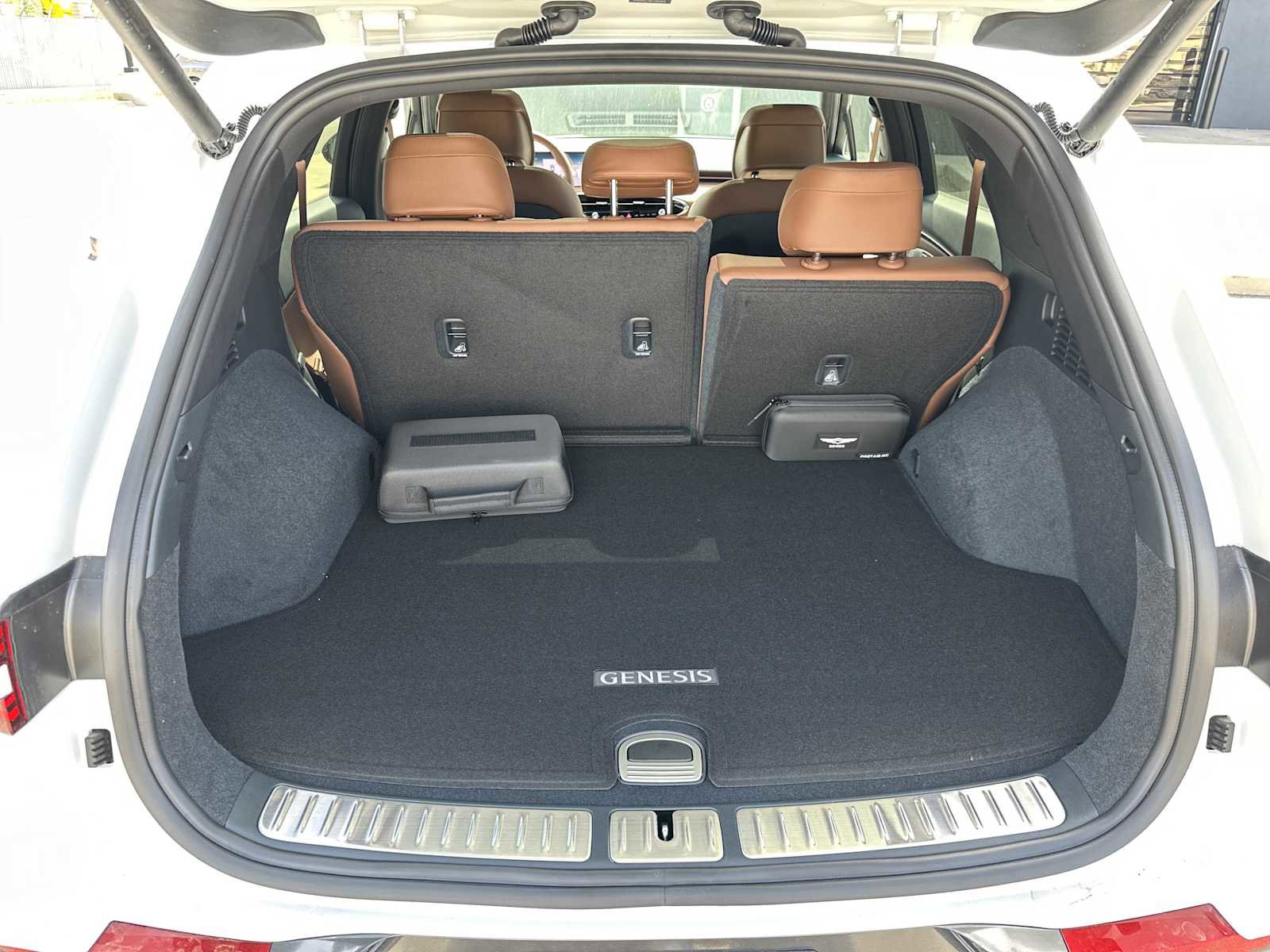 New 2026 Genesis GV70 2.5T Advanced w/ G1 Accessory Package image 24