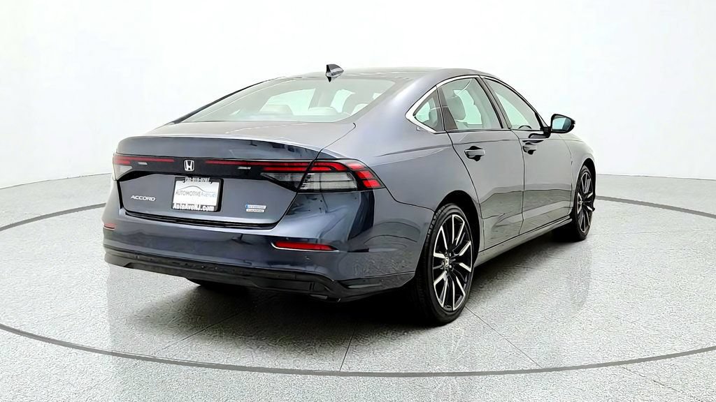 Used 2026 Honda Accord Touring image 5