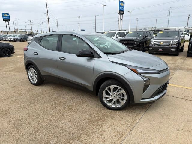 New 2027 Chevrolet Bolt LT w/ Comfort Package FWD image 2