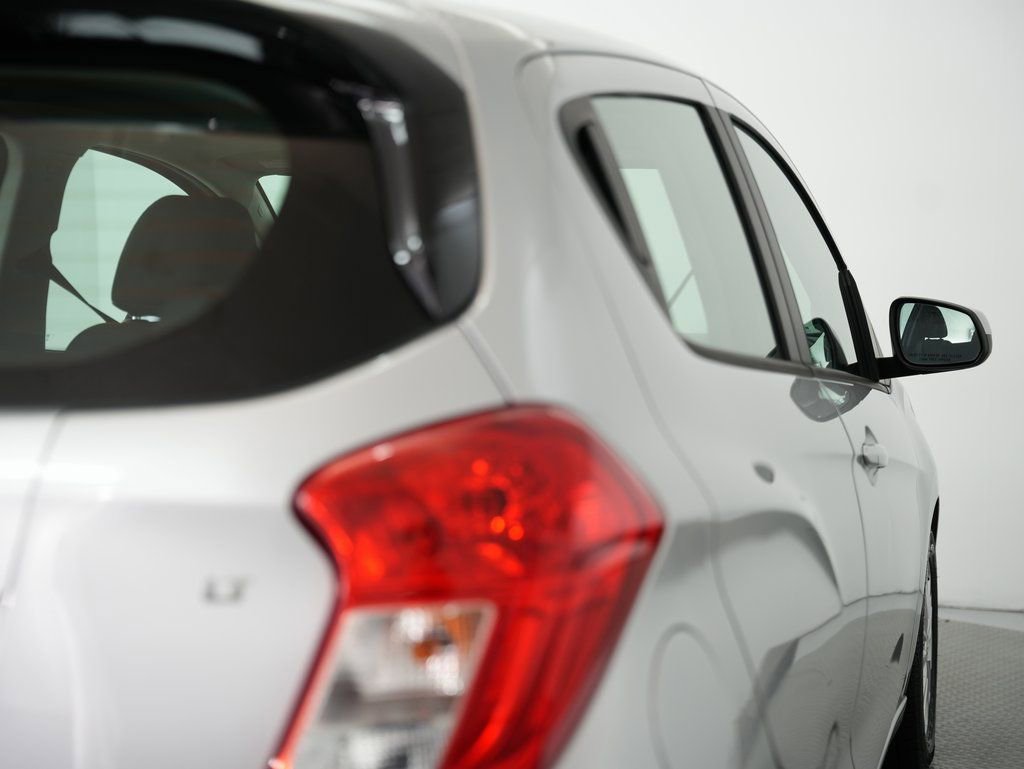 Used 2021 Chevrolet Spark LT FWD image 53