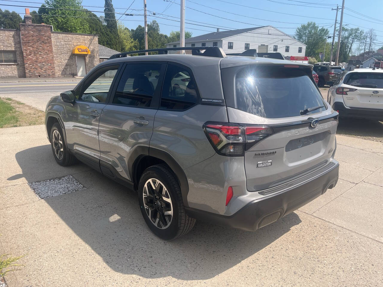 Used 2025 Subaru Forester Premium AWD/4WD image 3